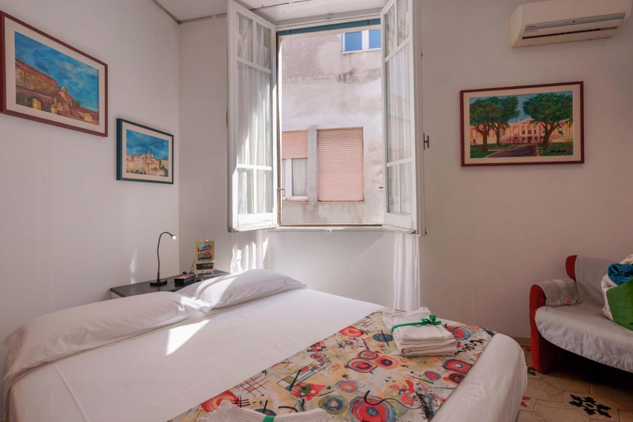 Casa Diaz Otel Cagliari Oda fotoğraf